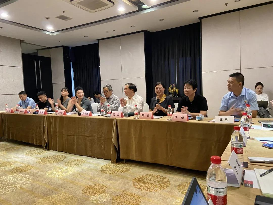 東方雨虹建筑修繕出席老舊小區(qū)改造專委會(huì)工作會(huì)議，攜手助力“宜居”